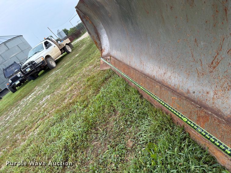 image for item OE9658 2016 John Deere 850K WT dozer