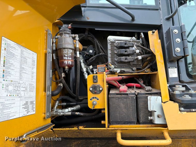 image for item OE9658 2016 John Deere 850K WT dozer