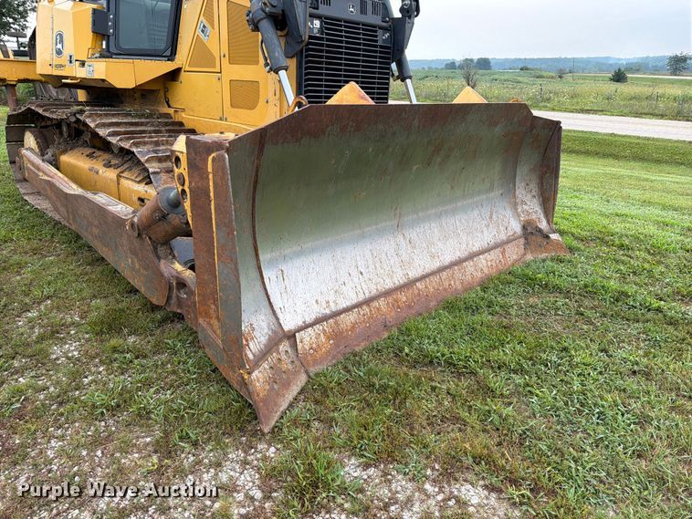 image for item OE9658 2016 John Deere 850K WT dozer