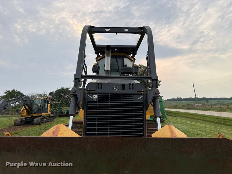 image for item OE9658 2016 John Deere 850K WT dozer