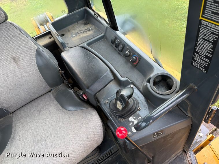 image for item OE9658 2016 John Deere 850K WT dozer