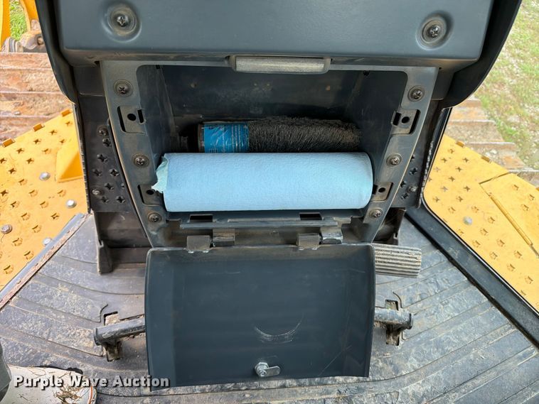 image for item OE9658 2016 John Deere 850K WT dozer