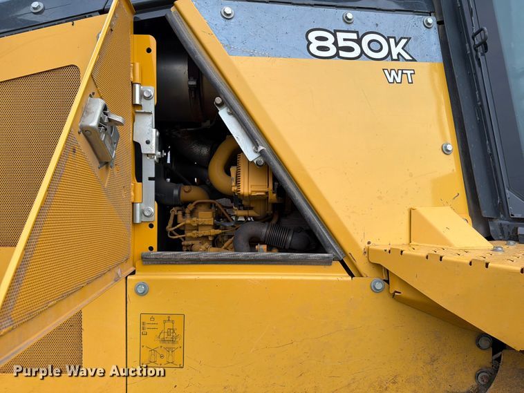 image for item OE9658 2016 John Deere 850K WT dozer