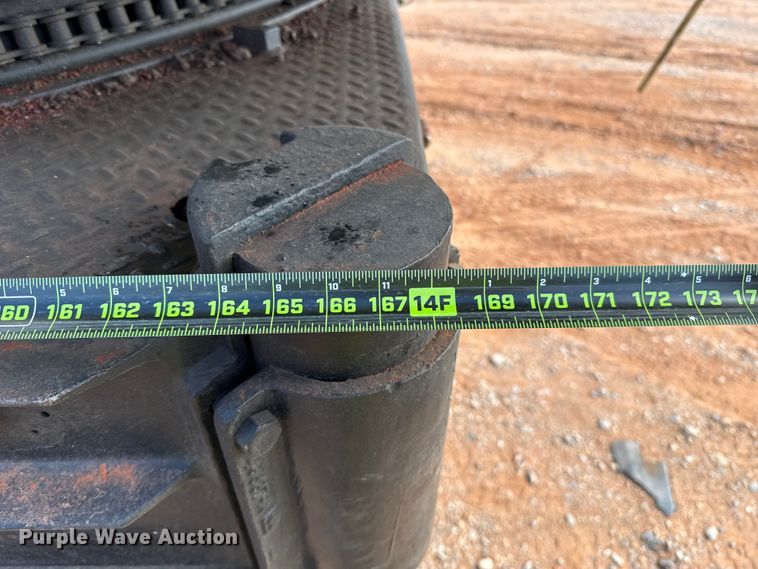image for item YA1910 2001 Ford F750 Super Duty pressure digger truck
