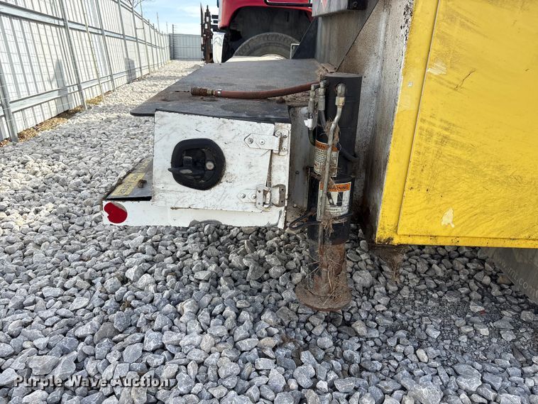 image for item YA2868 2021 Kenworth T370 utility / service truck