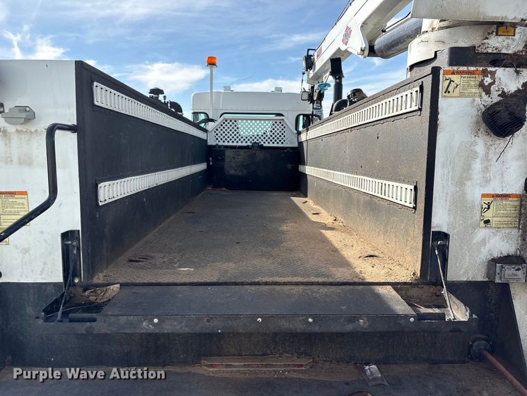 image for item YA2868 2021 Kenworth T370 utility / service truck
