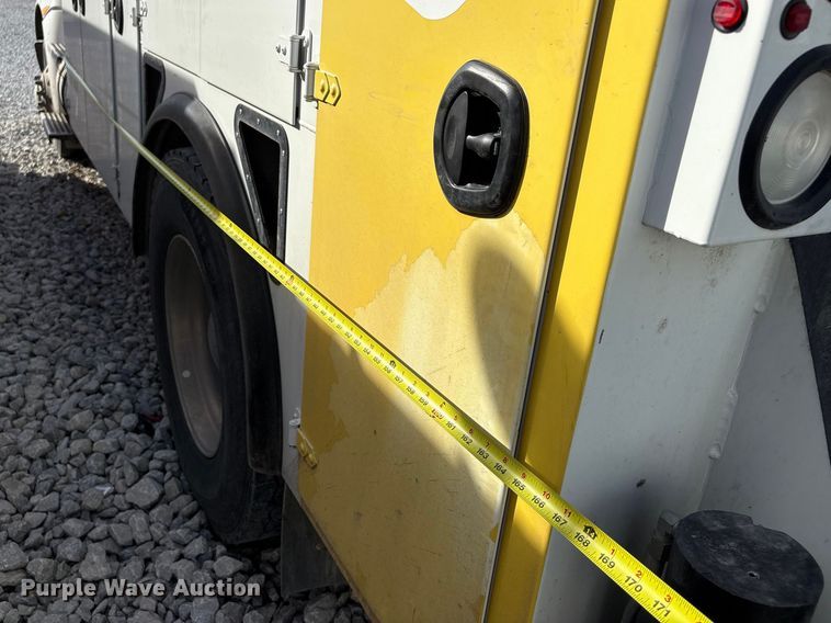 image for item YA2868 2021 Kenworth T370 utility / service truck