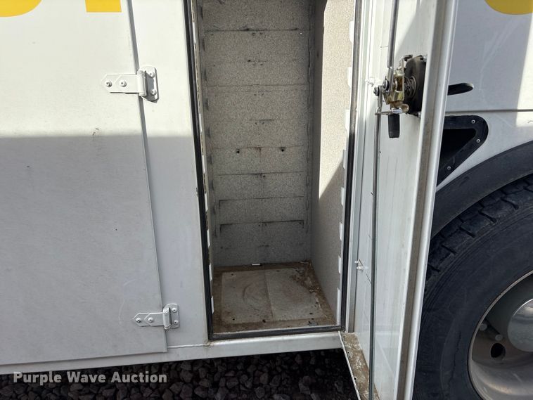 image for item YA2868 2021 Kenworth T370 utility / service truck
