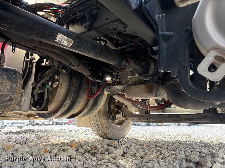 image for item YA2868 2021 Kenworth T370 utility / service truck