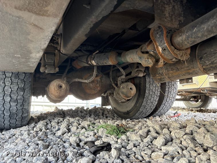 image for item YA2868 2021 Kenworth T370 utility / service truck