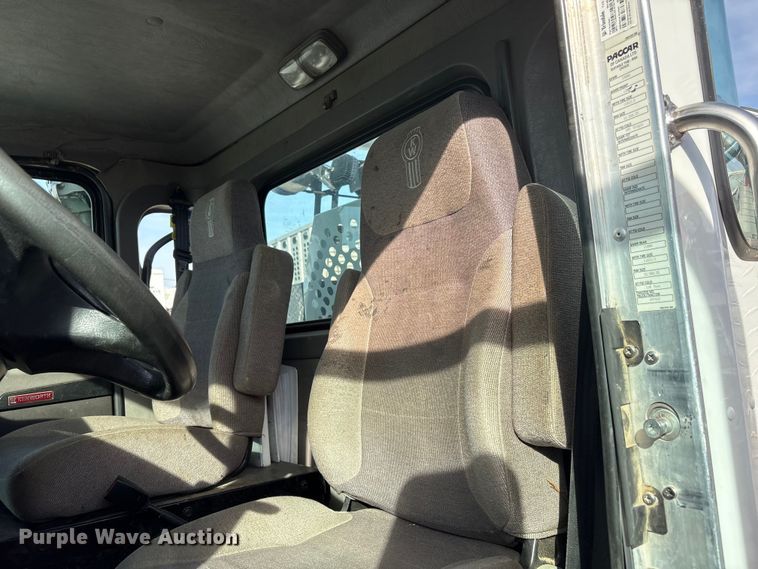 image for item YA2868 2021 Kenworth T370 utility / service truck