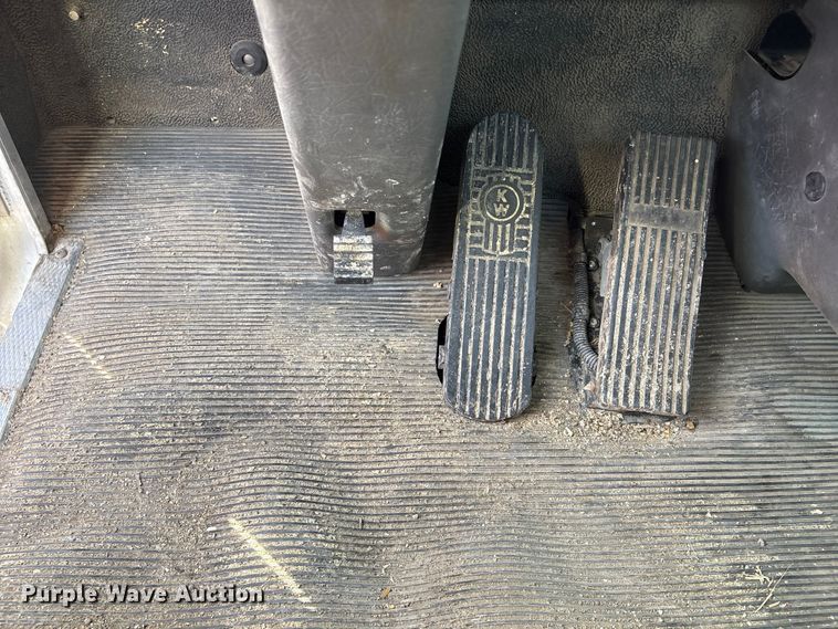 image for item YA2868 2021 Kenworth T370 utility / service truck