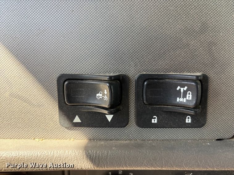 image for item YA2868 2021 Kenworth T370 utility / service truck