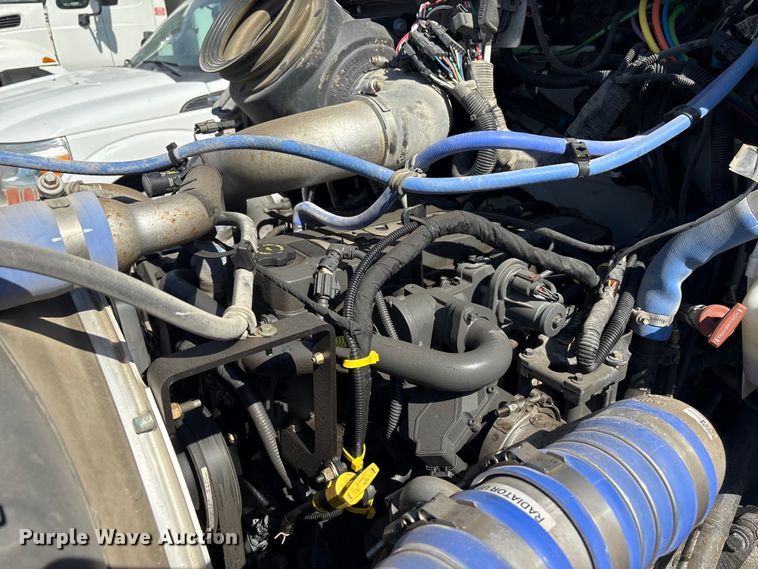 image for item YA2868 2021 Kenworth T370 utility / service truck