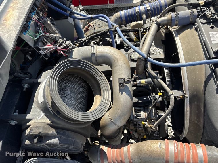 image for item YA2868 2021 Kenworth T370 utility / service truck