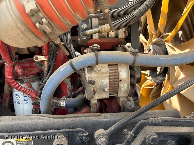image for item YA2874 2012 Peterbilt 365 crane truck