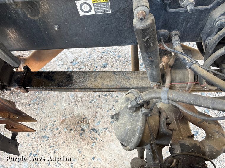 image for item YA2874 2012 Peterbilt 365 crane truck
