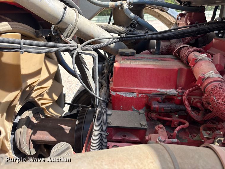 image for item YA2874 2012 Peterbilt 365 crane truck