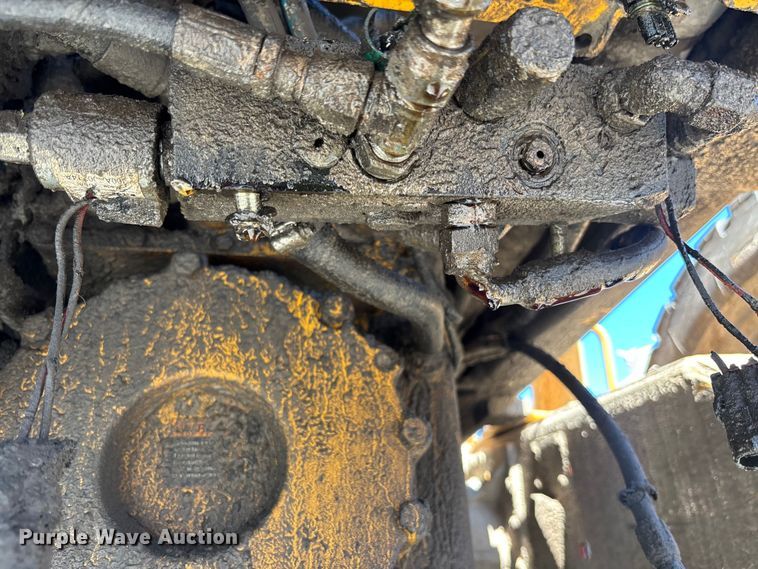 image for item YA2876 2004 John Deere 670CH motor grader