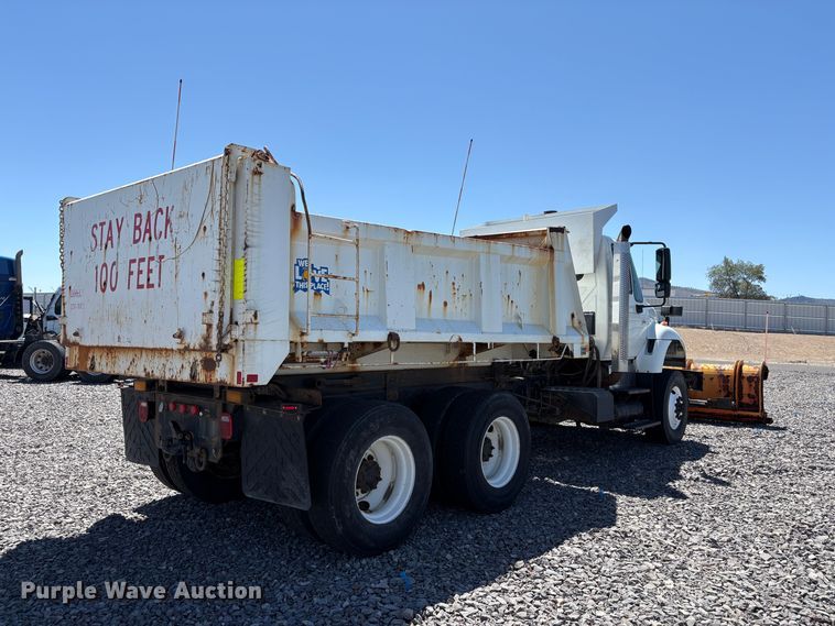 image for item YA2890 2007 International 7600 dump truck
