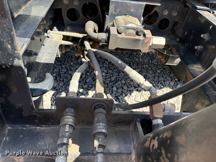image for item YA2890 2007 International 7600 dump truck