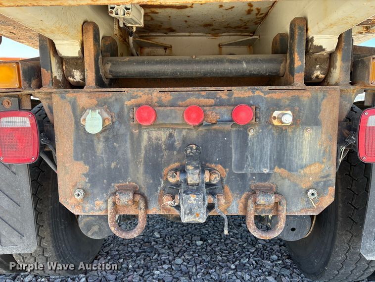 image for item YA2890 2007 International 7600 dump truck