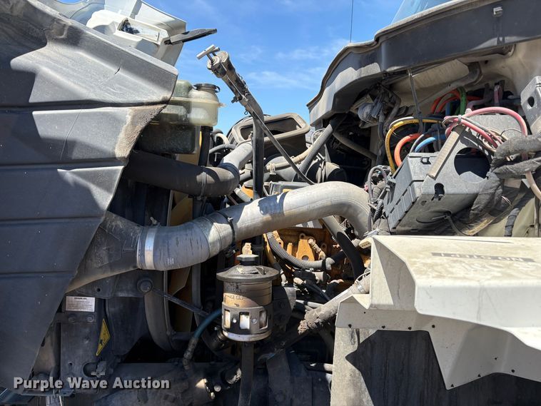 image for item YA2890 2007 International 7600 dump truck