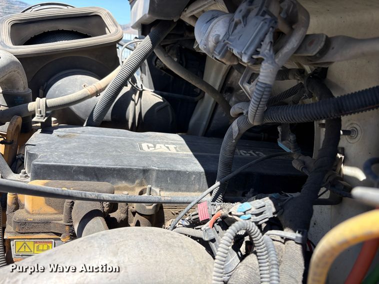 image for item YA2890 2007 International 7600 dump truck