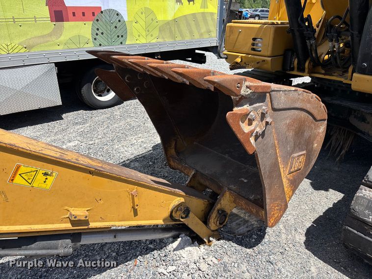 image for item YA3314 2018 Caterpillar 313F L GC excavator