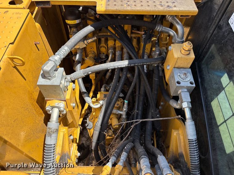 image for item YA3314 2018 Caterpillar 313F L GC excavator