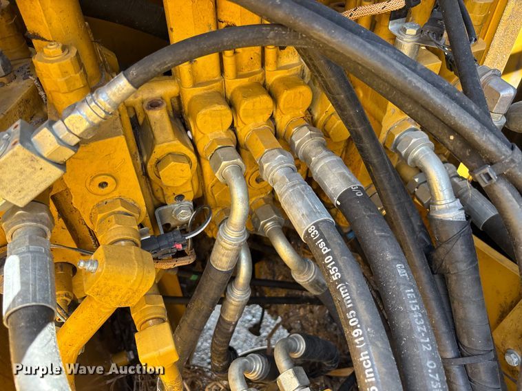 image for item YA3314 2018 Caterpillar 313F L GC excavator