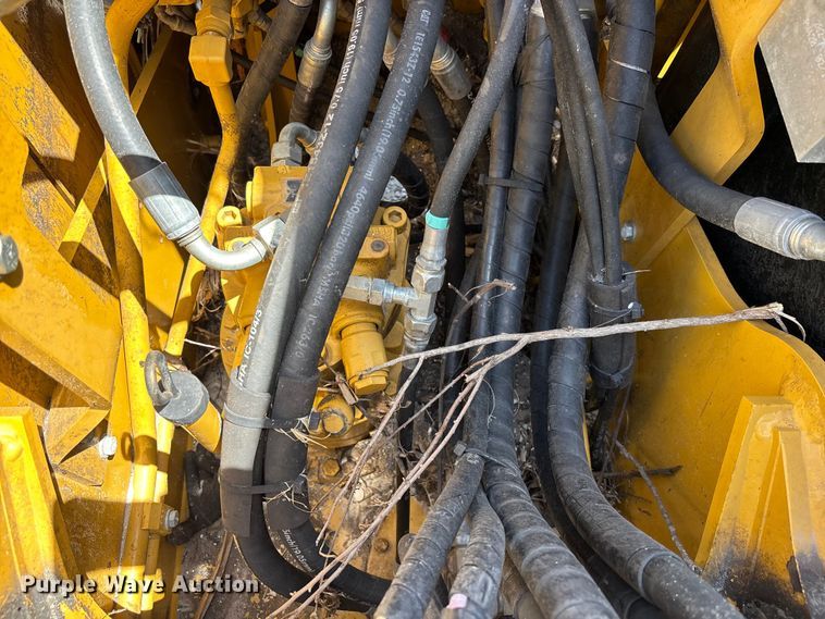 image for item YA3314 2018 Caterpillar 313F L GC excavator