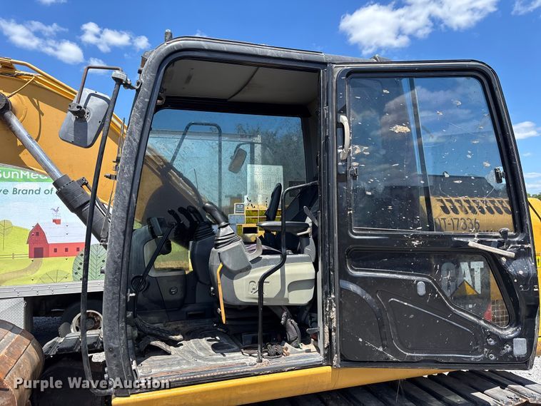 image for item YA3314 2018 Caterpillar 313F L GC excavator