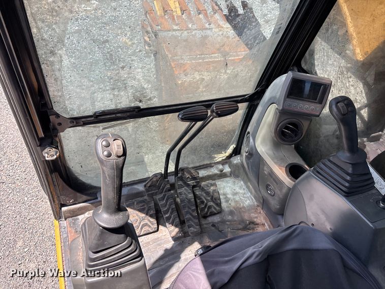 image for item YA3314 2018 Caterpillar 313F L GC excavator