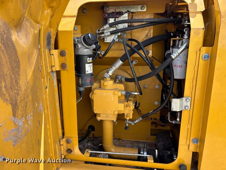 image for item YA3314 2018 Caterpillar 313F L GC excavator