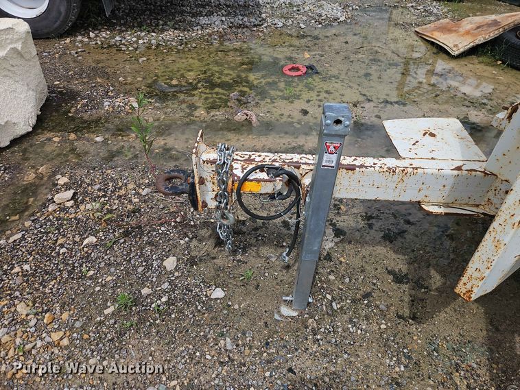 image for item YA3401 2010 Bandit 200 wood chipper