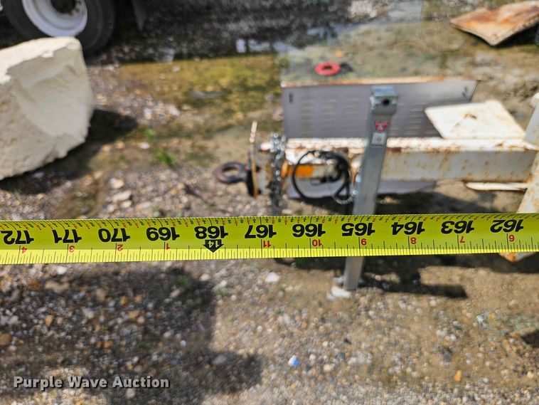 image for item YA3401 2010 Bandit 200 wood chipper