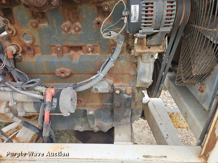 image for item YA3401 2010 Bandit 200 wood chipper
