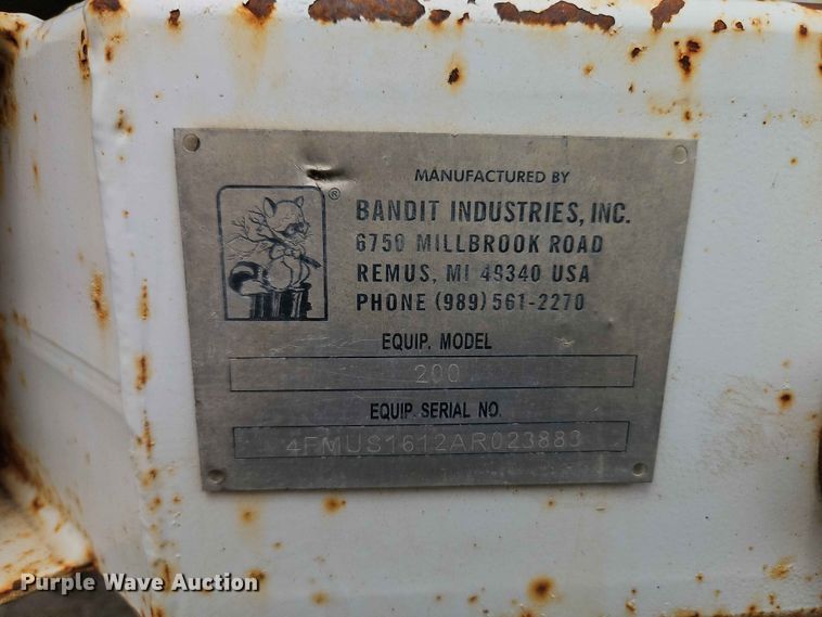 image for item YA3401 2010 Bandit 200 wood chipper
