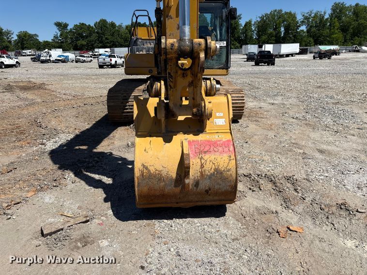 image for item YA3515 2024 Caterpillar 320 excavator