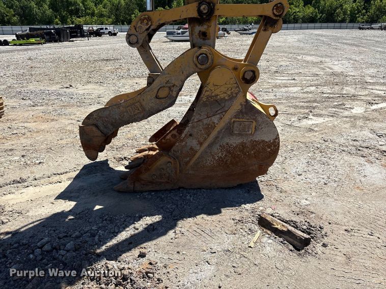 image for item YA3515 2024 Caterpillar 320 excavator