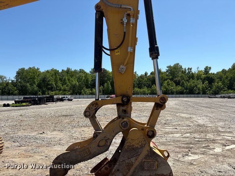 image for item YA3515 2024 Caterpillar 320 excavator