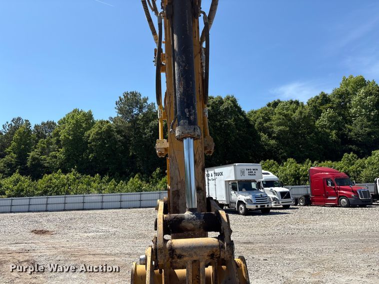 image for item YA3515 2024 Caterpillar 320 excavator