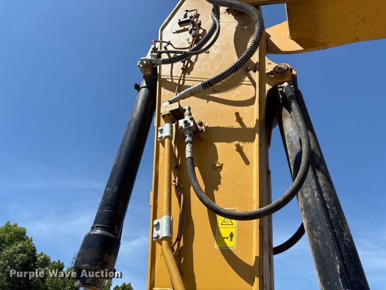 image for item YA3515 2024 Caterpillar 320 excavator
