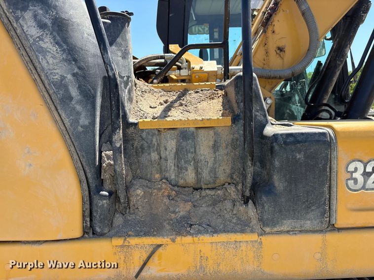 image for item YA3515 2024 Caterpillar 320 excavator