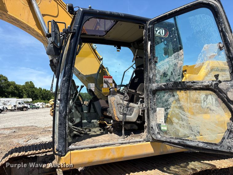image for item YA3515 2024 Caterpillar 320 excavator