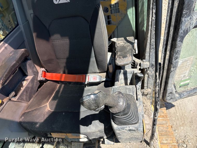 image for item YA3515 2024 Caterpillar 320 excavator