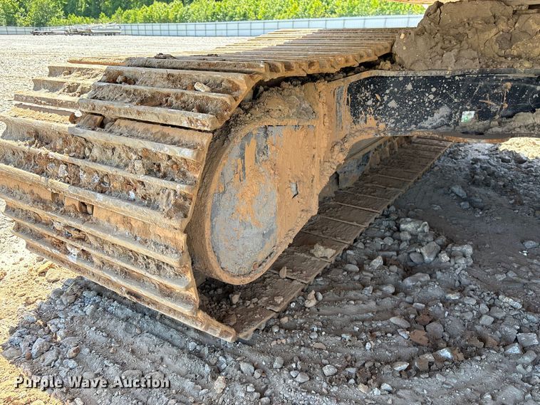 image for item YA3515 2024 Caterpillar 320 excavator