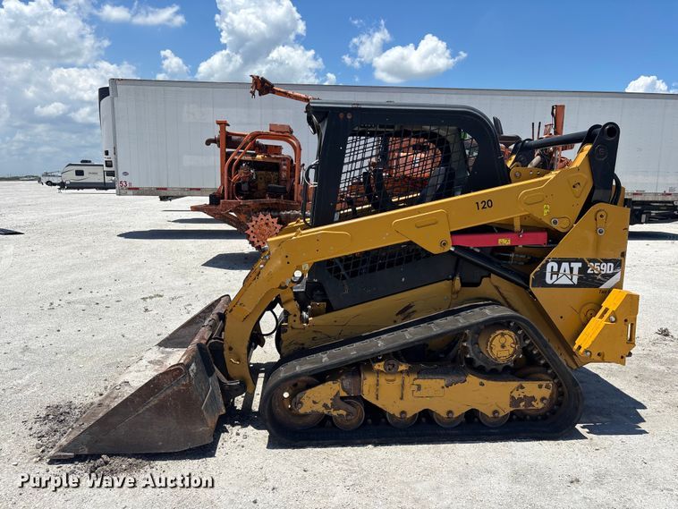 image for item YA3540 Caterpillar 259D tracked skid steer loader