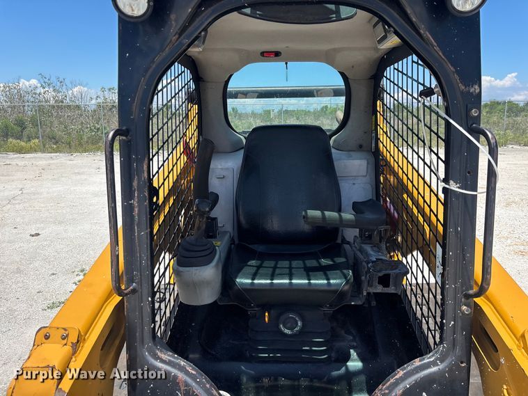 image for item YA3540 Caterpillar 259D tracked skid steer loader